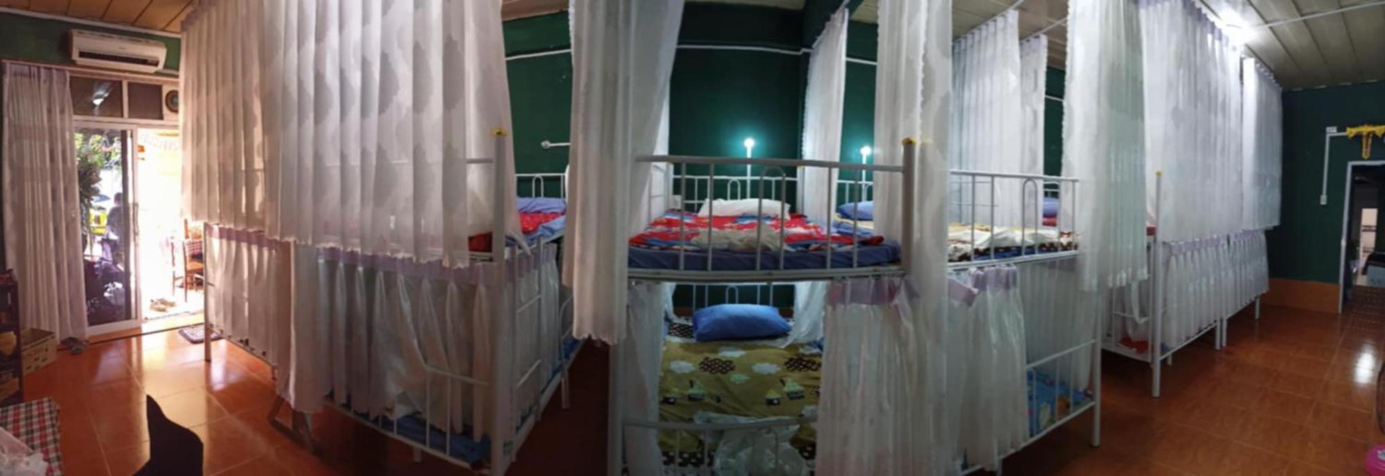 Hostel Neva Paris Паксе Екстер'єр фото